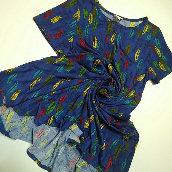 LuLaRoe Dresses & Skirts - LuLaRoe Carly Dress Medium